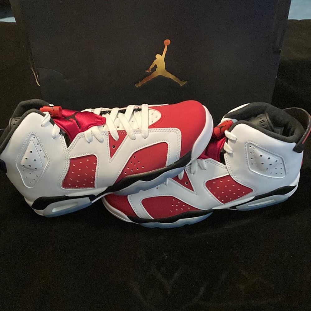Air Jordan 6 Retro Carmine 2020 (Grade School) size 7Y